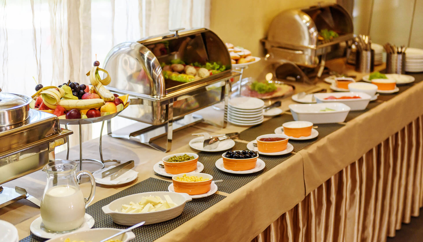 Шведские завтраки в отелях